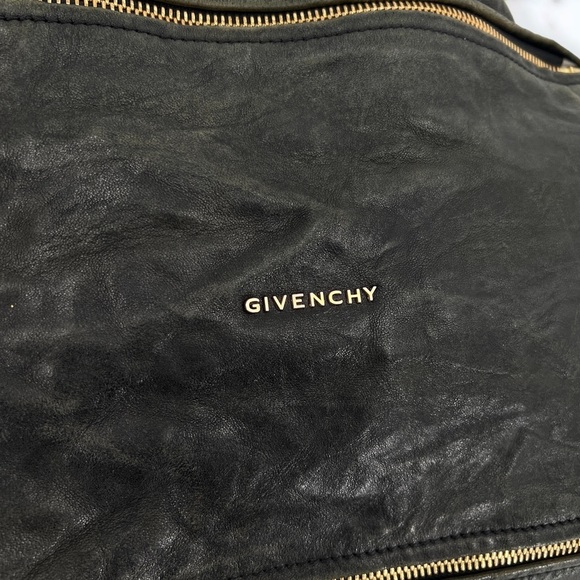 GIVENCHY Pandora Bag Distressed Leather Large - Picture 10 of 11